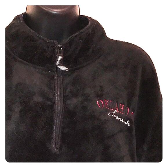 OK Sooners Quarter Zip Black Fluffy Pullover - Picture 2 of 6